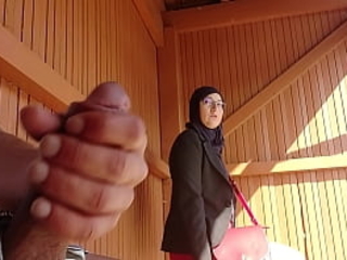 young house-servant shocks this muslim dame who was